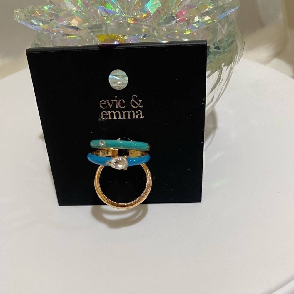 Crystal Ring Set - Picture 2 of 3